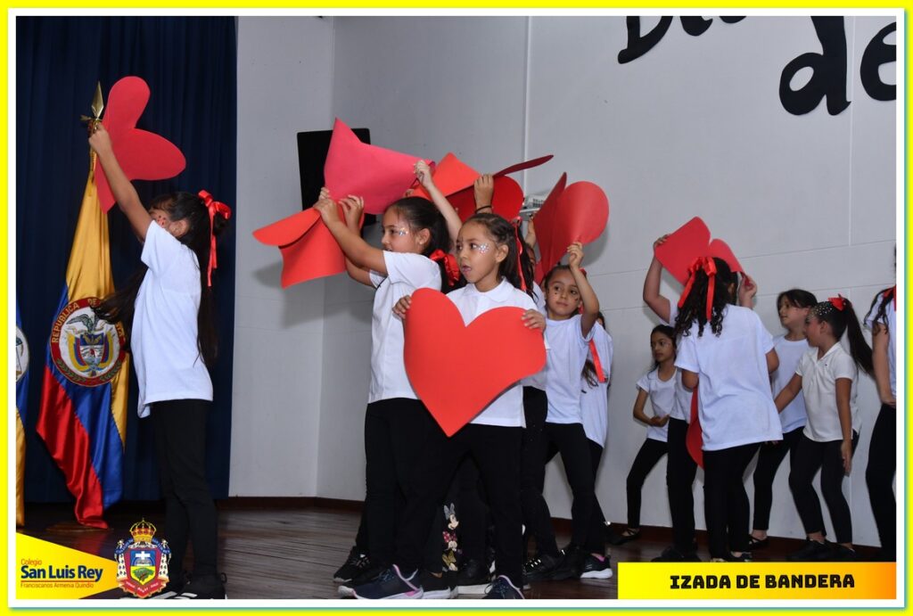 IZADA DE BANDERA – DÍA DEL IDIOMA